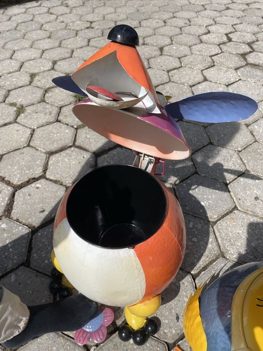 Baldes de lixo/reciclagem em forma de animais