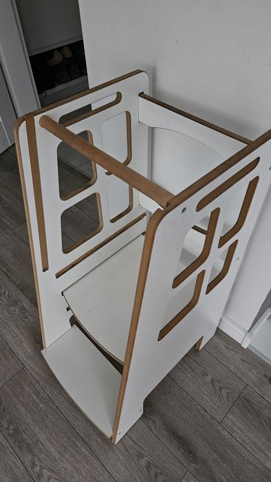 kitchen helper pomocnik kuchenny