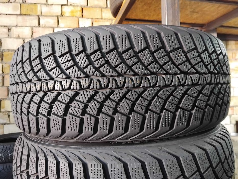 Шини бу 215/50 R17 Kumho WinterCraft WP71 Комплект Зима