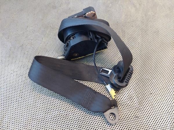 Cinto frente direito FIAT Stilo (192_)