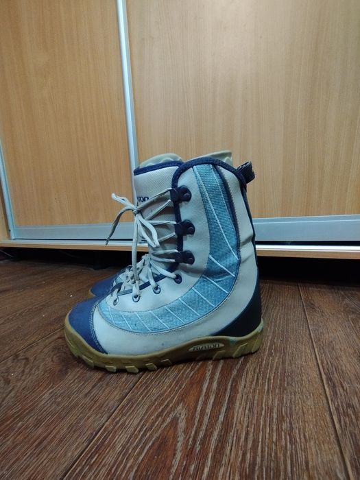 Продам боти для Сноуборда