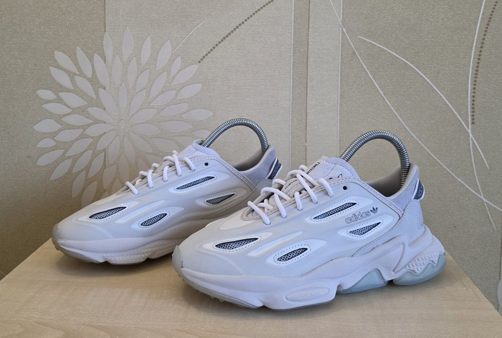 Кросівки Adidas Ozweego Celox оригінал р.37