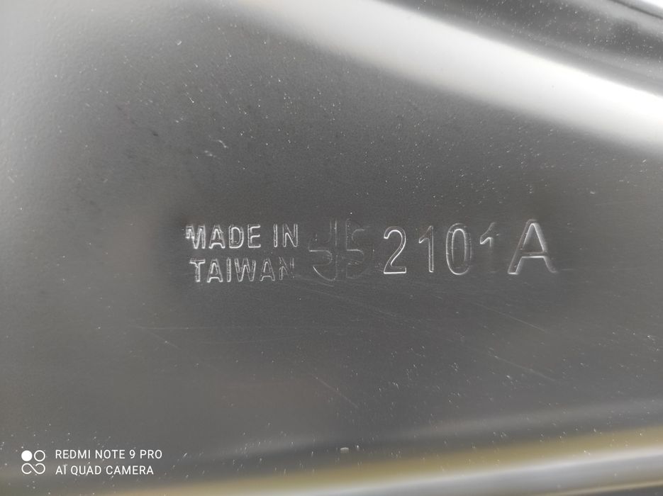 Капот Dacia Sandero Сандеро