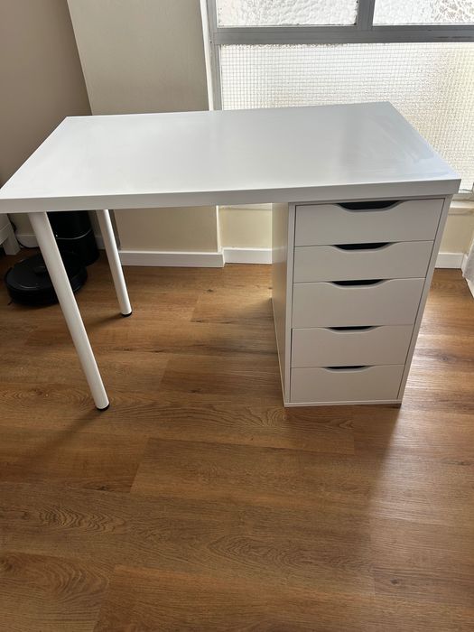 Secretaria  Ikea