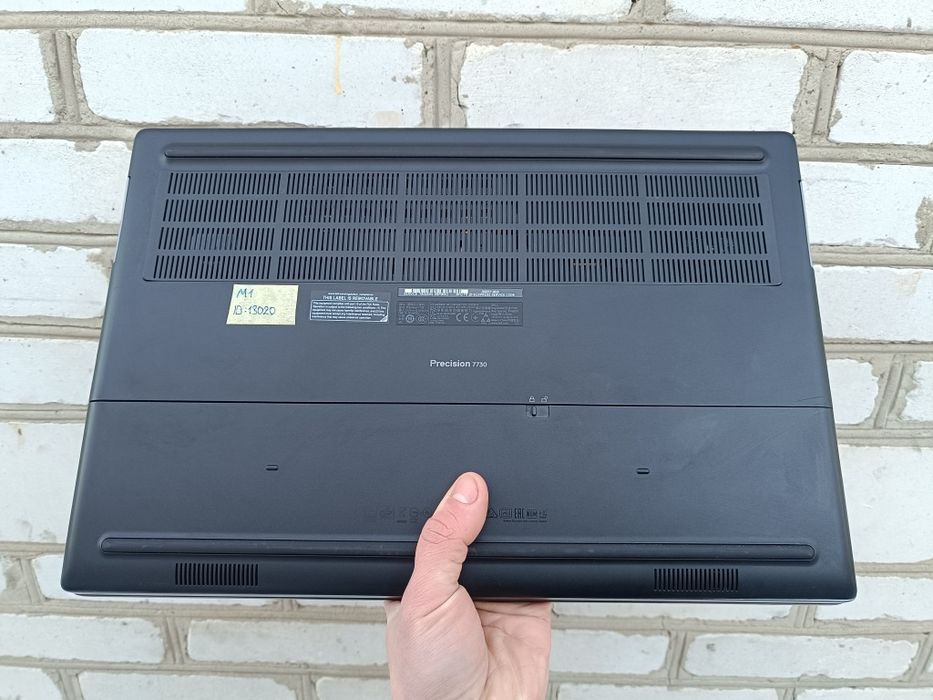 Як новий, 17.3",  Ігровий ноутбук DELL (i5 8400H/16/512/Р3200 6GB)