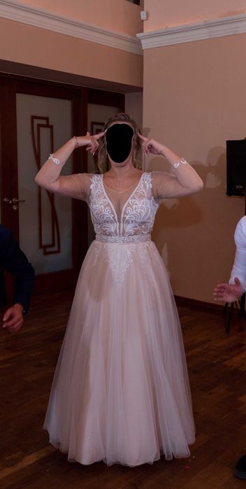 Suknia ślubna kolor biały, ecru szyta na miarę 174cm rozmiar M