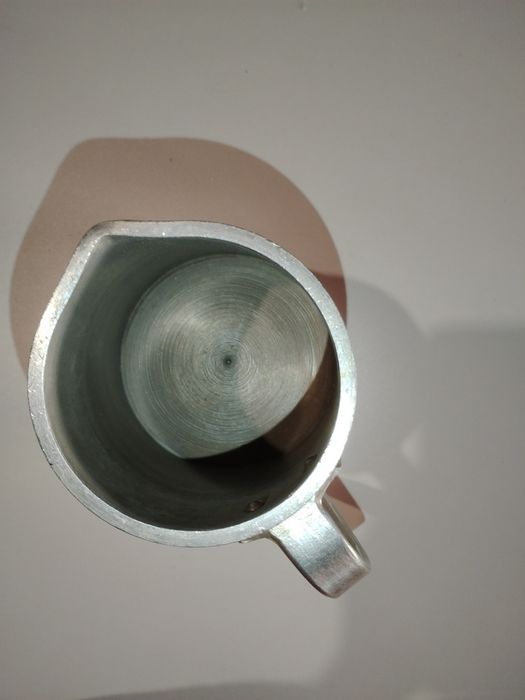 Fervedor em metal 1, 5 l