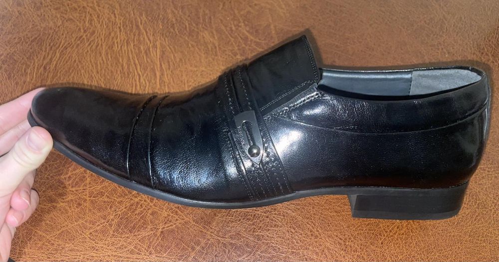 Чоловічі шкіряні туфлі 44 розміру