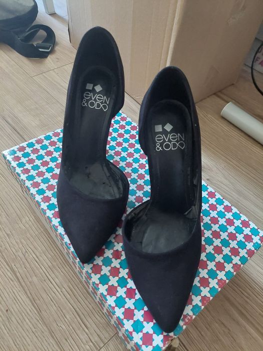 Czarne szpilki Even&Odd