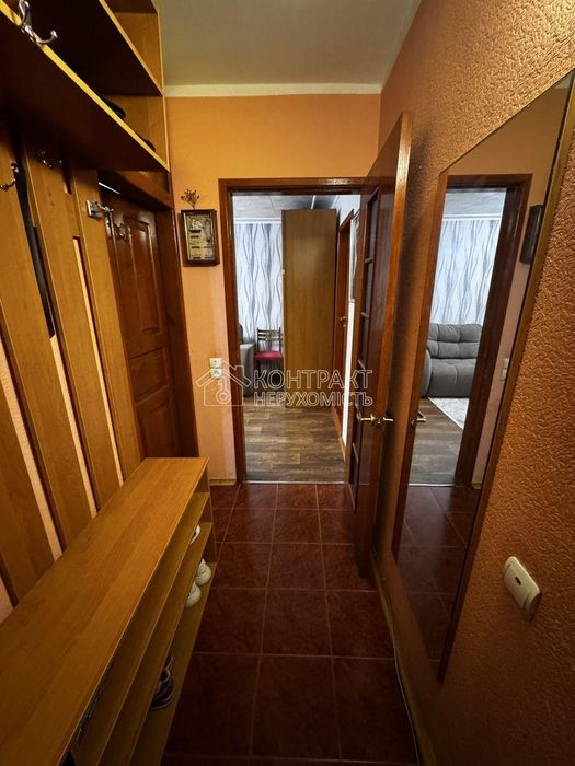 Продам 2к кв, район Трц Украина, Тракторостроителей 90б