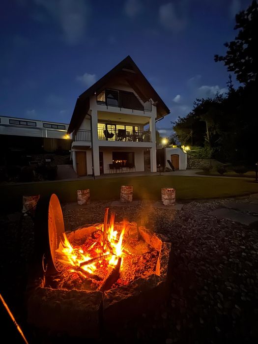 Domki i Apartamenty/ Jacuzzi/ Mazury/Noclegi