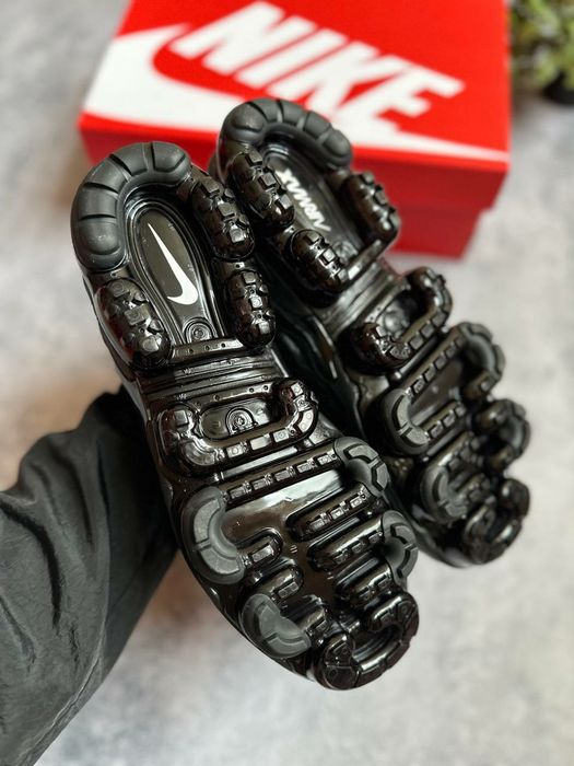Чоловічі Кросівки Nike Air VaporMax Plus Triple Black / Мужские Кроссовки Nike / Nike