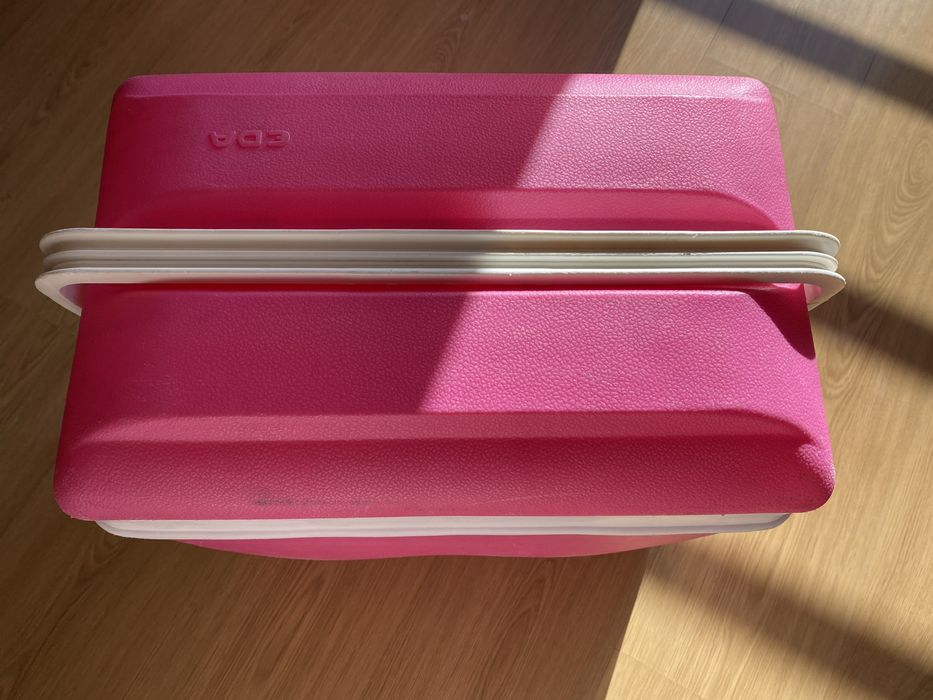 Geleira rosa e branca