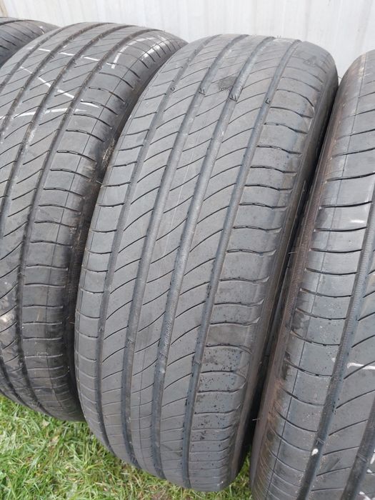 Opony letnie Michelin 215/65 r17 dot20 super stan