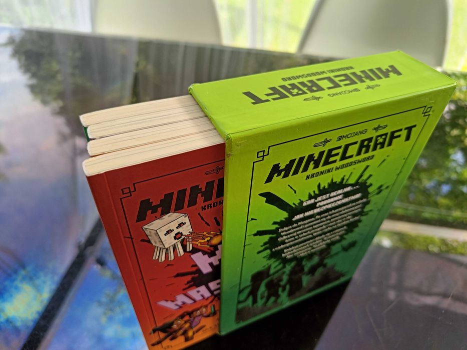 Zestaw książek Minecraft Kroniki Woodsword - 4 książki