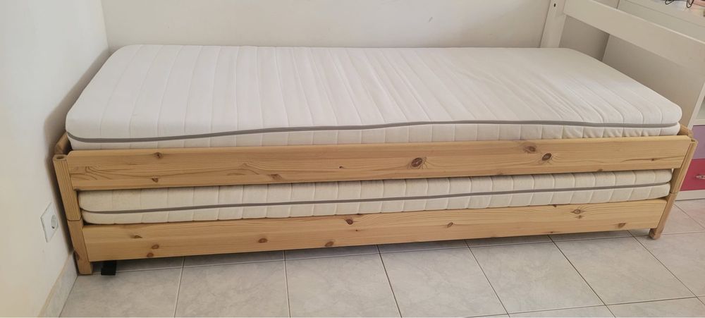 Cama de solteiro ikea
