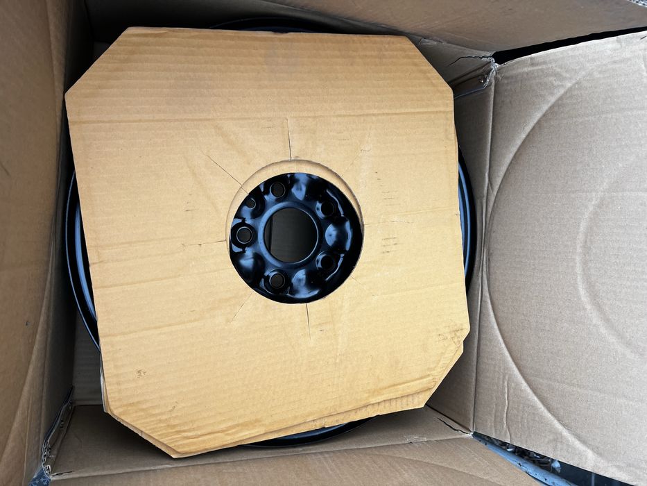 Диски R17 6.5J залізні нові 5*114.3 Et 40 dia 66.1