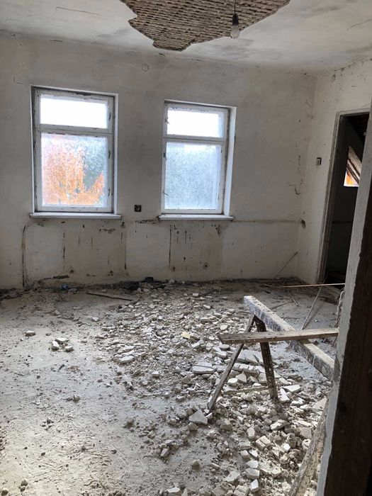 Продаж  садового  будинку