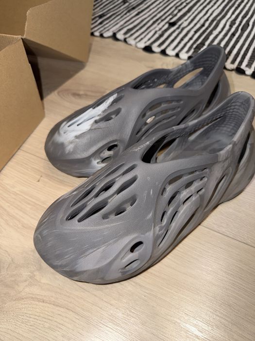 Adidas Yeezy foam granite 44 2/3