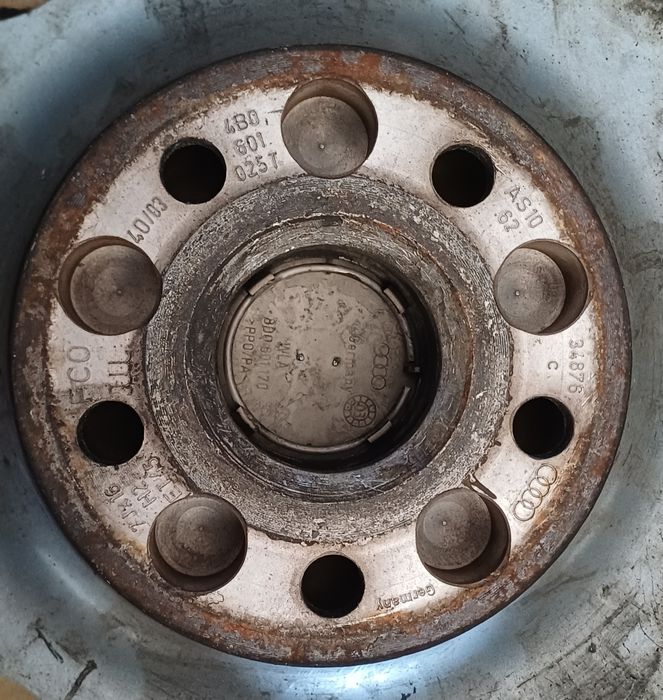 Felga aluminiowa 16" Audi