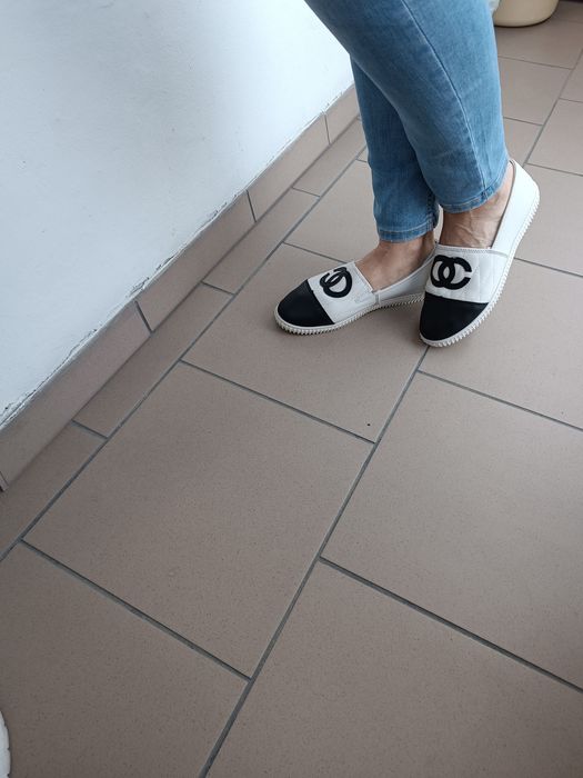 Sprzedam baleriny bialo czarne