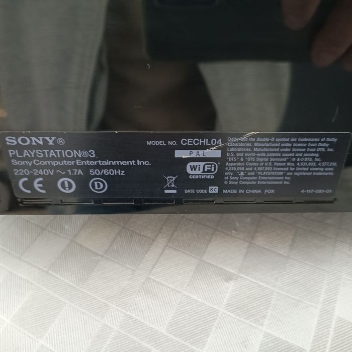 PlayStation 3, modelo FAT cechl04