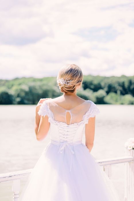 Весільна сукня+подарунок