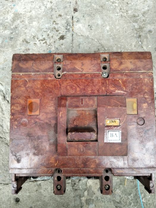 Вимикач автоматичний ВА 52-39