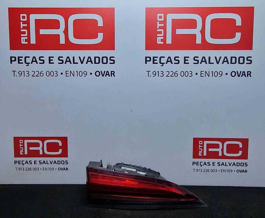 Farolim da Mala Esquerdo 657945307A - SKODA SCALA
