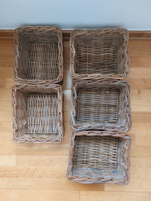 5 cestos BYHOLMA  Ikea