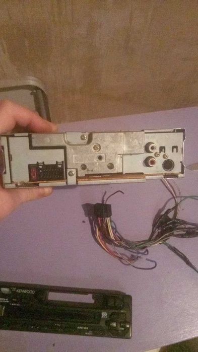 Kenwood  оригинальный, съемная панель. стояла на машине,рабочая.