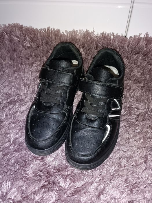 Кросівки Том. М. 33 розмір 20 см