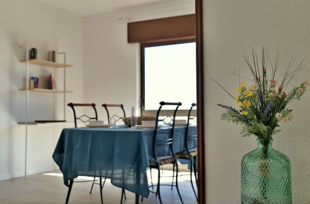 Arrendo apartamento T1 na Praia da Rocha