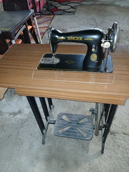 Maquina de costura Singer