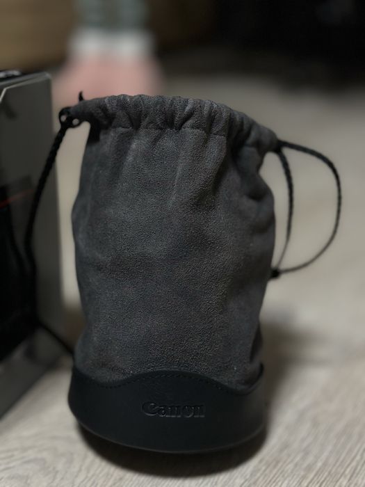 Canon EF 135mm f/2L USM