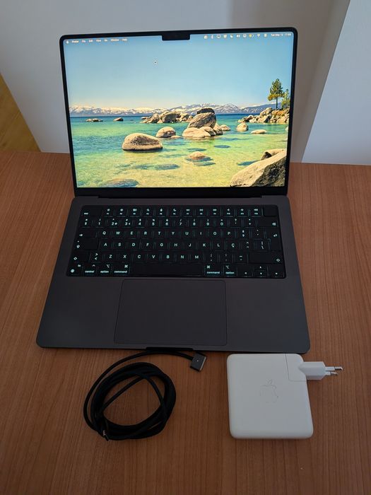 MacBook Pro m4 max