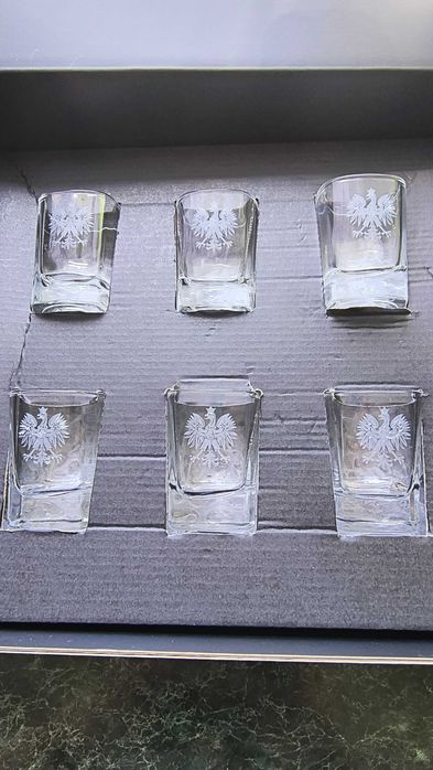 Kieliszki z grawerem.