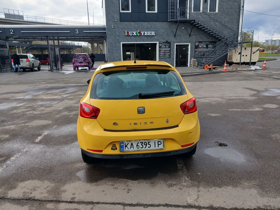 Продам авто SEAT Ibiza 1.2 автомат 2011року