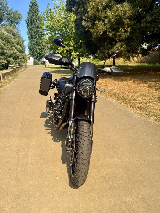 Benelli Leoncino 500 Trail