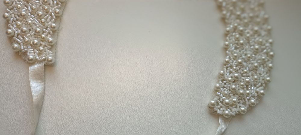 Kołnierz z koralików