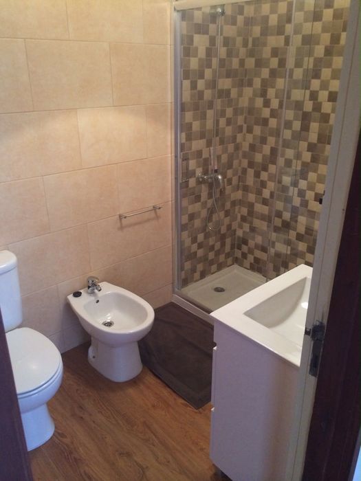 Quarto estudante em T4 ou T4 completo