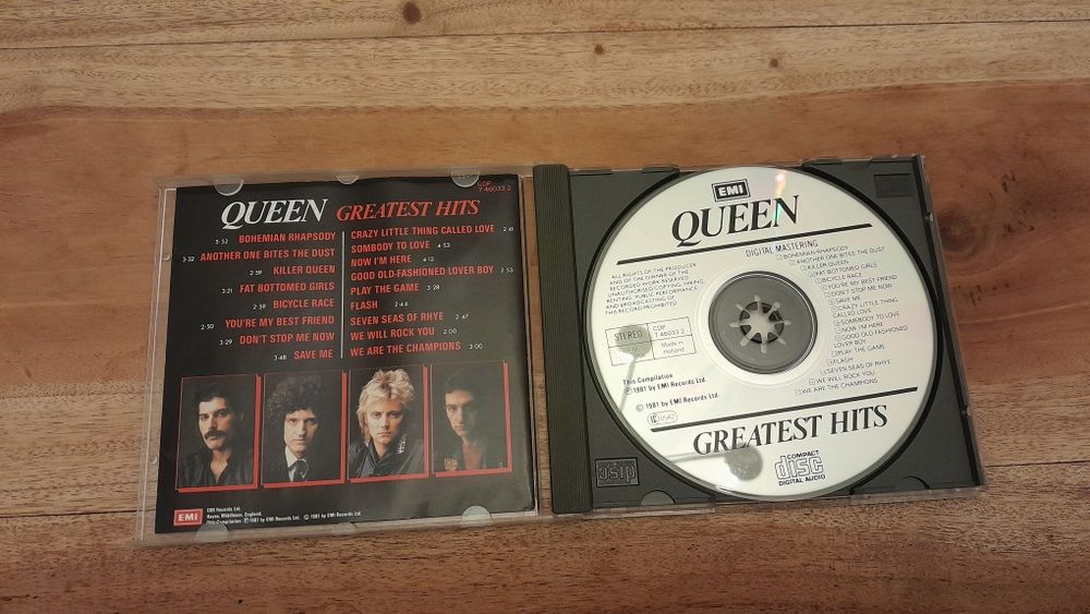 Queen greatest hits 1981 emi records