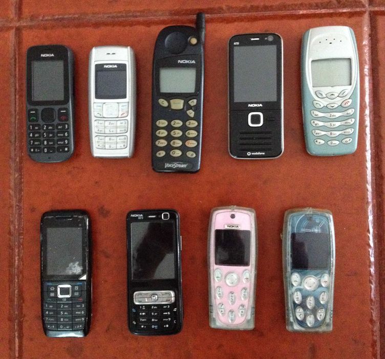 Functional Mobile Phones and Phone Parts64730067853825124