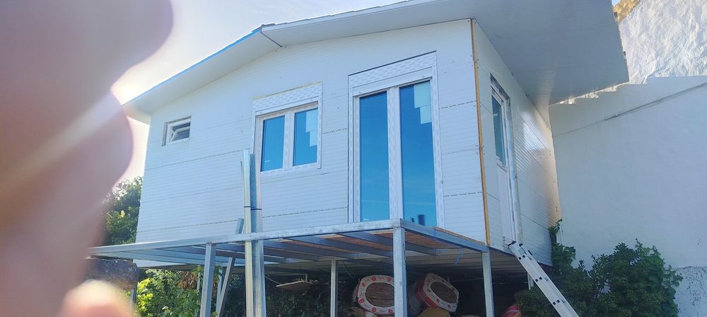 Casa pré fabricada em painel sanduiche