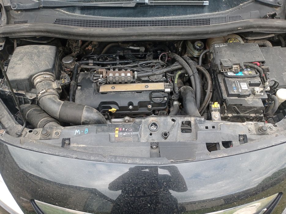 Felgi Opel Meriva 1.4turbo +Gaz Cała Na Cześci