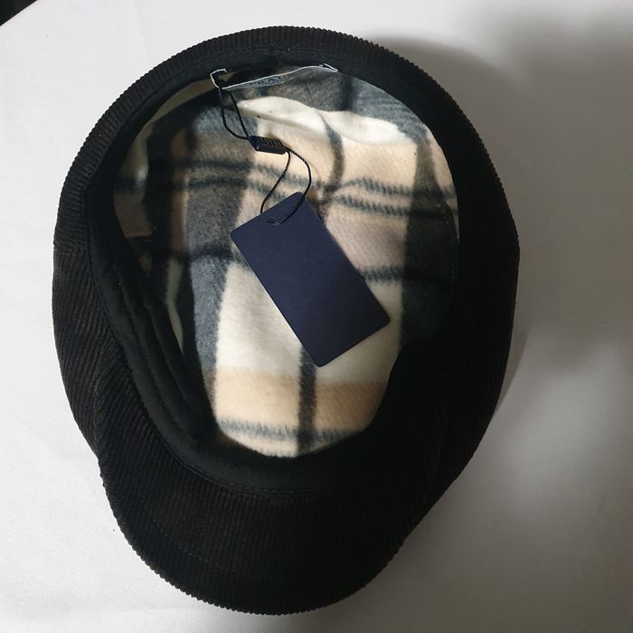 Кепки /фуражки женские с брошью