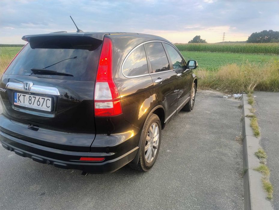 sprzedam hondę CR-V  2.2 diesel z małym przebiegiem