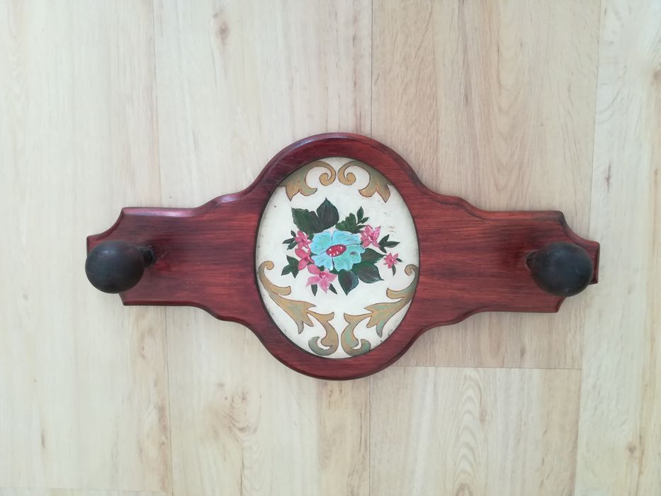 Vintage wooden coat hanger