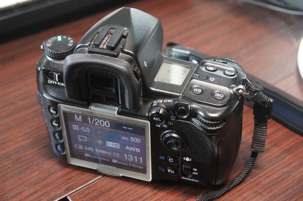 Aparat fotograficzny lustrzanka Sony alfa A900 zadbany pełna klatka FF