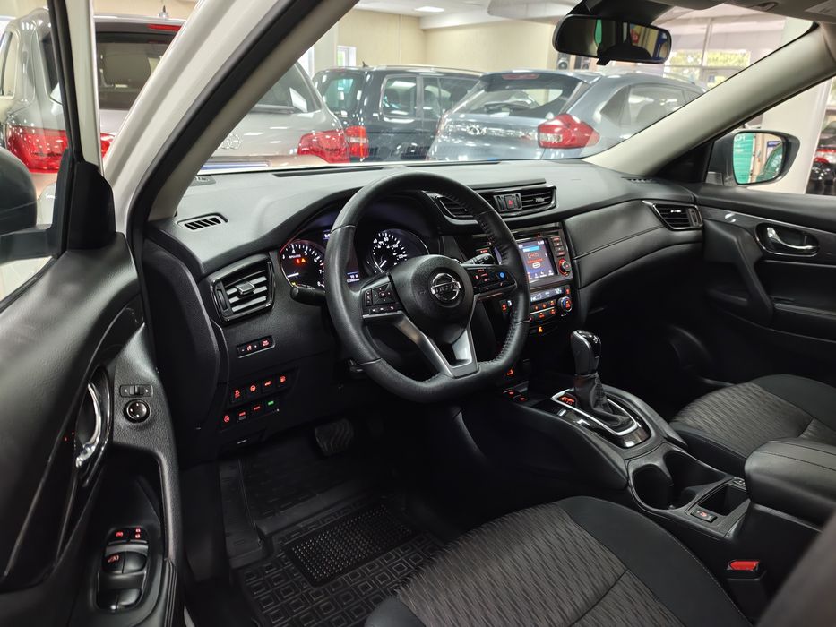 Nissan Rogue 4WD 2.5і 16V АКПП 2020 р.в. (170 к.с.)
